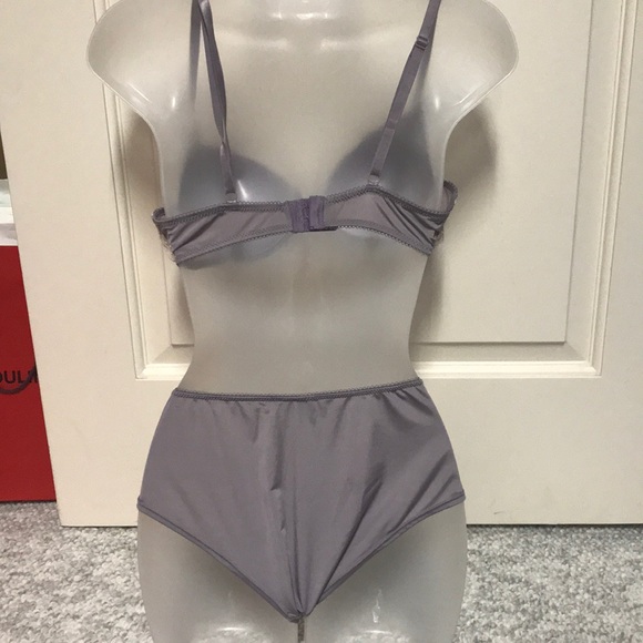 Bra panty set - Picture 2 of 3